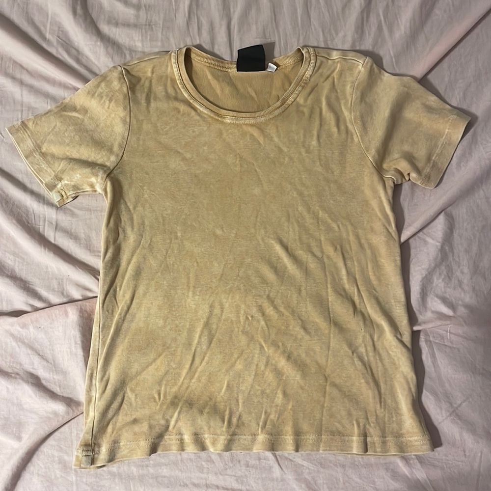 Yellow vintage tee
